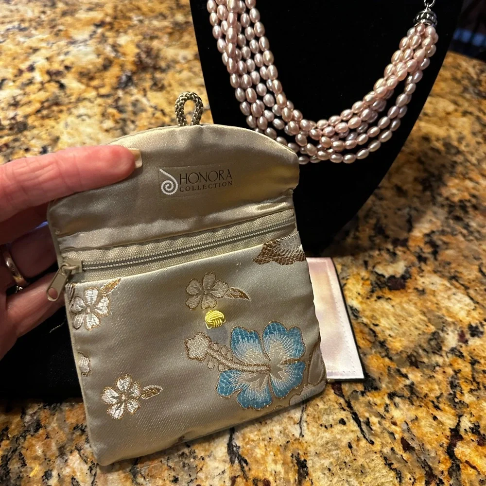 Honora ❤️ 6 Strain Pink Fresh Water Pearl Statement Necklace. Pre❤️Loved - Picture 8 of 13